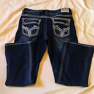 Women's Maurices PREMIUM blue jeans size 13/14 short.  😃AWESOME!!!😃